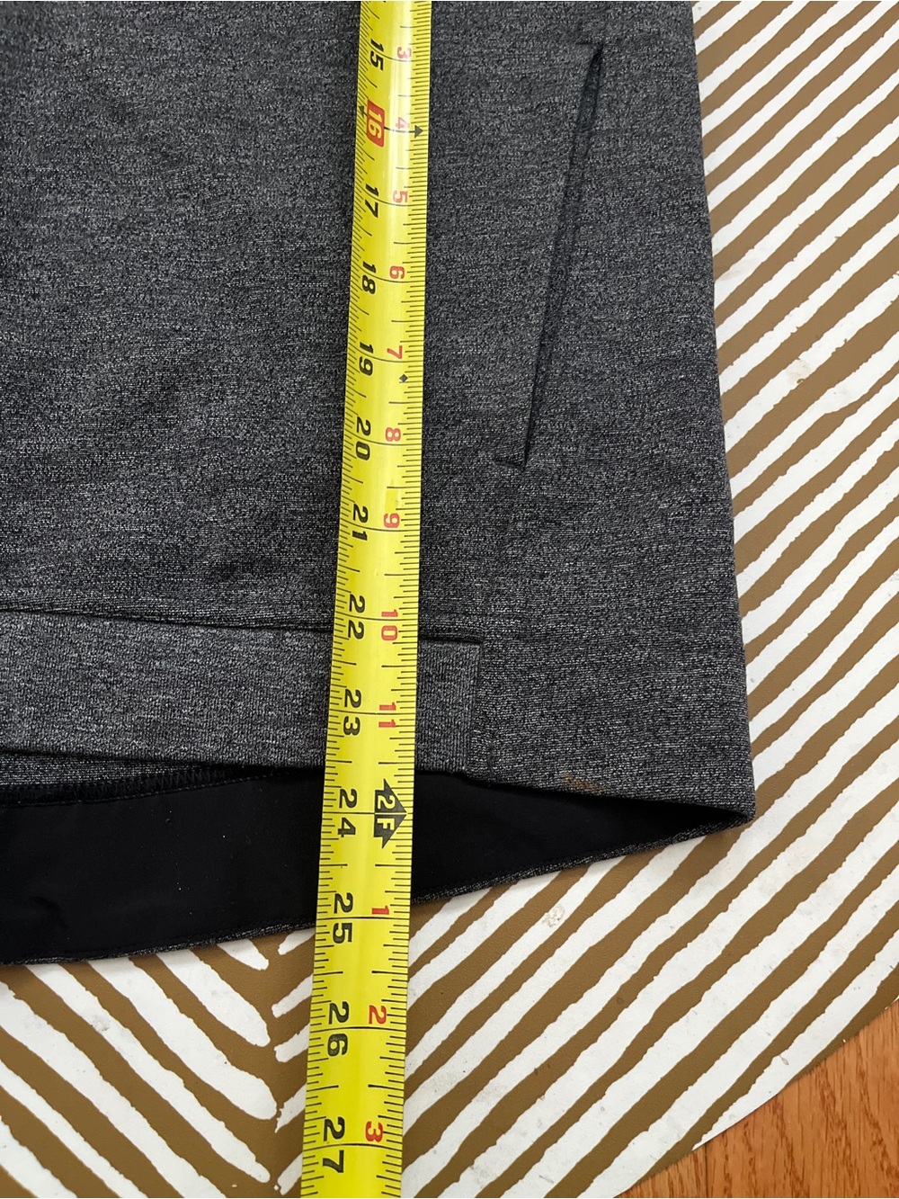 Lululemon City Trek Jacket Heathered Black (women’s 10) - Picture 9 of 9